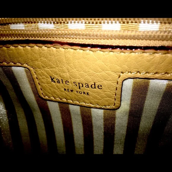 Kate Spade leather handbag - Picture 2 of 6